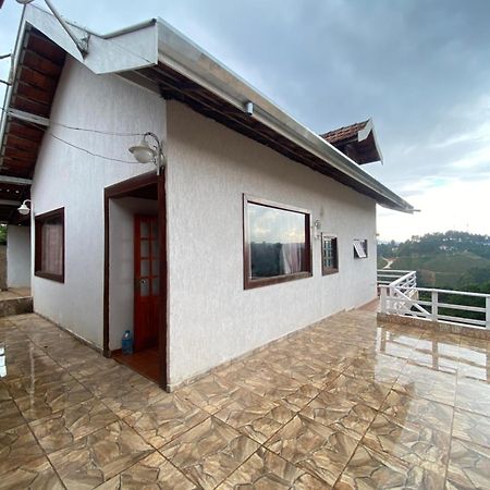 דירות Campos do Jordão Chale Alem Do Horizonte מראה חיצוני תמונה